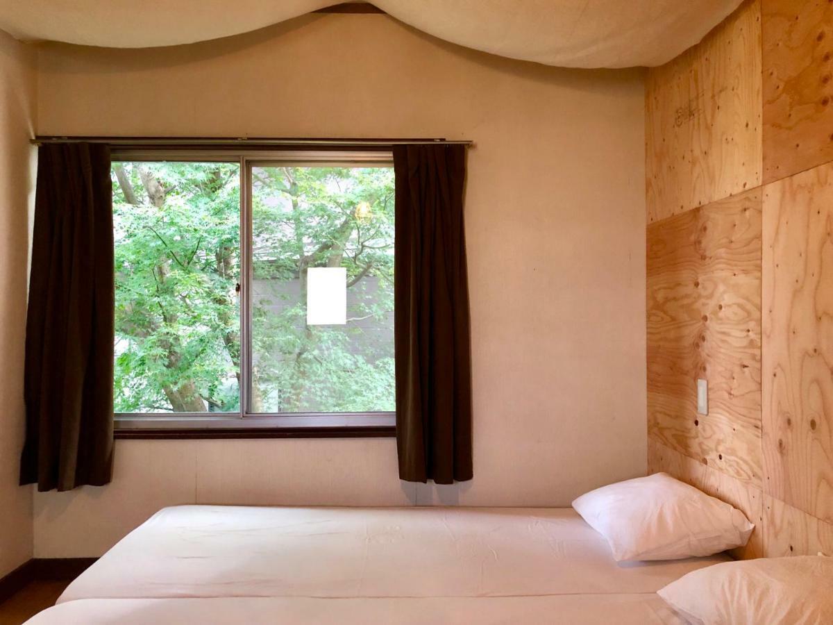 Hostel Fuji Matsuyama Base Фудзиёсида Экстерьер фото